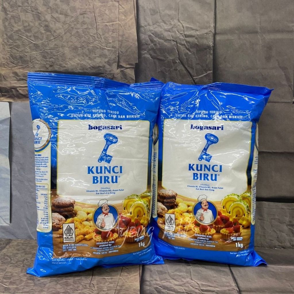 

(per 1 bks) TEPUNG TERIGU KUNCI BIRU 1 KG