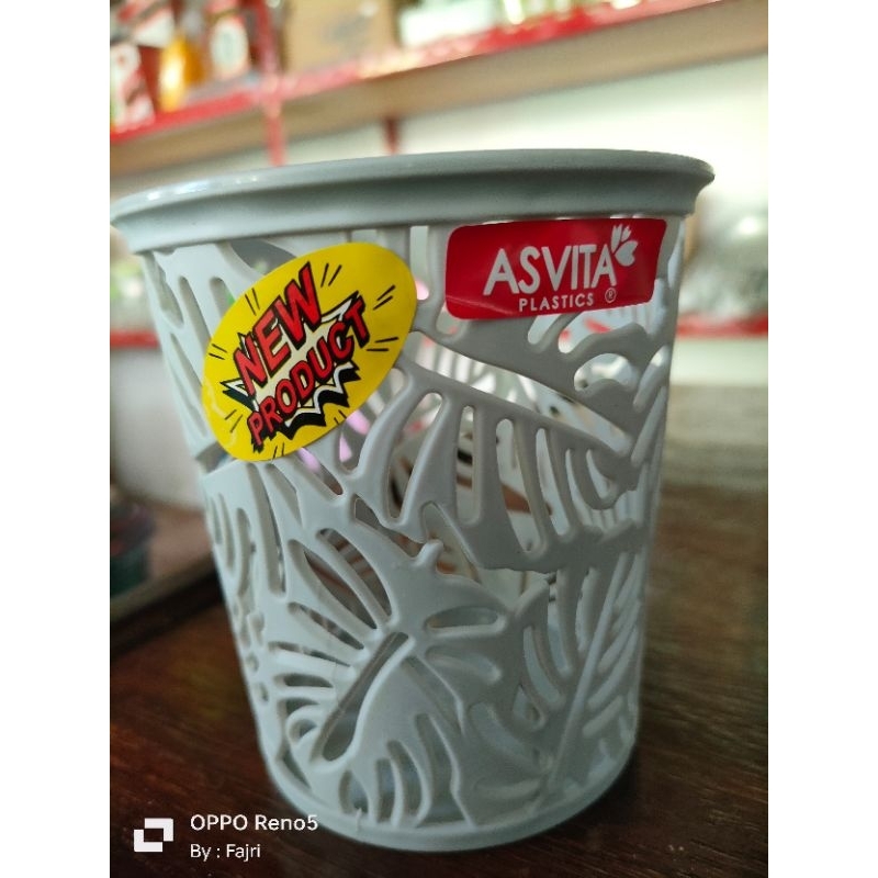 

Tempat Pensil Bulat Monstrea Asvita