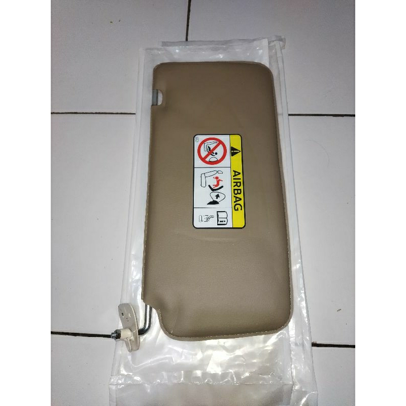 sunvisor grand livina cream kiri LH