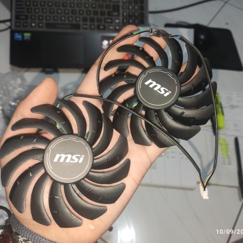 Fan vga MSI MECH OC  RX 5500 5600 5700 xt 87mm 4pin