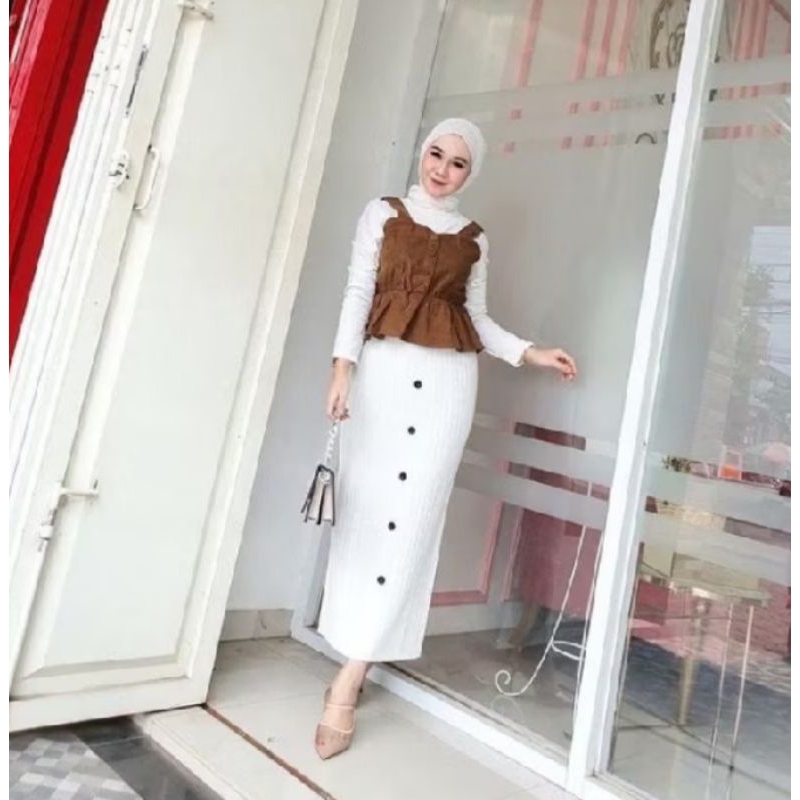 Rok span Rajut kancing wanita / Rok span rajut polos kancing