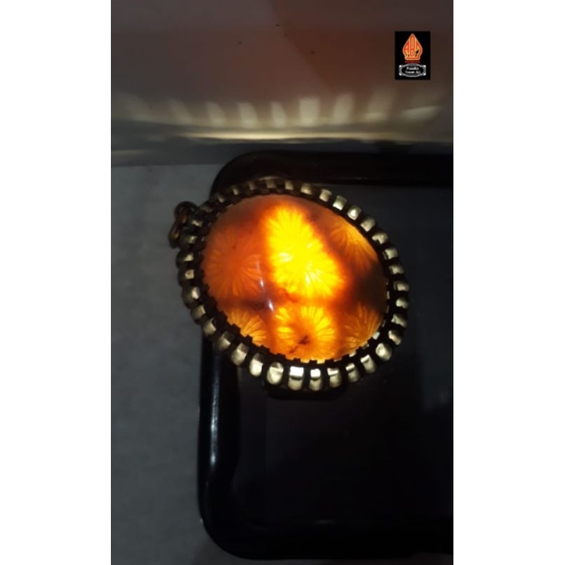 Pusaka Ageman Special Edition Peninggalan SiMbah Batu MU5T1K4 TERATAI KUNING Asli Alami Kuno Origina