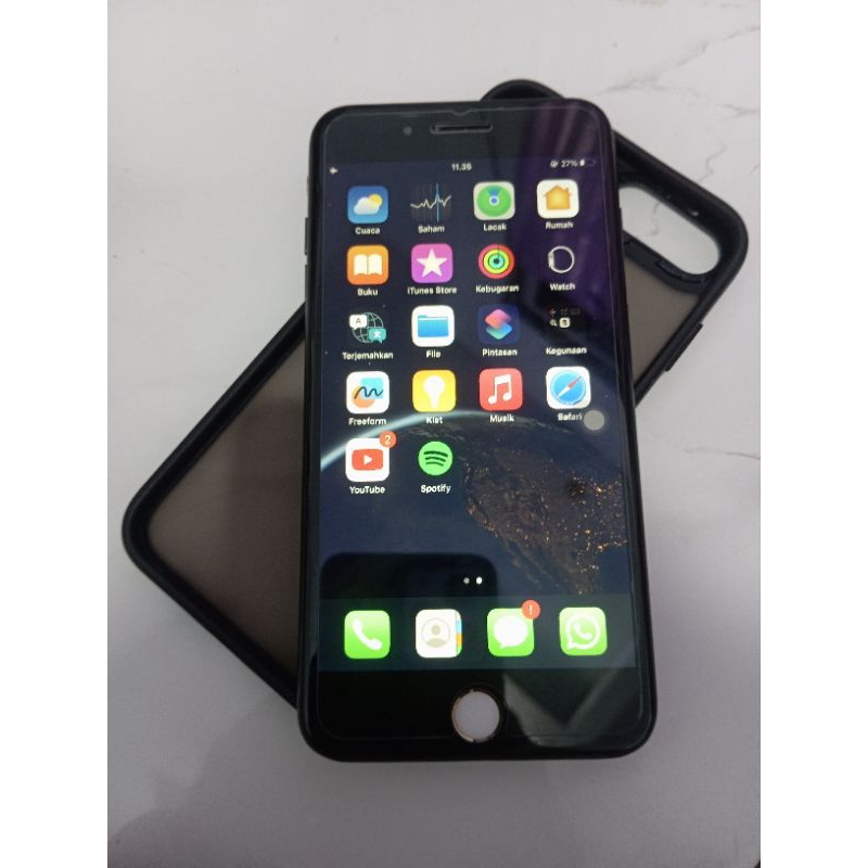 iPhone8plus64gb