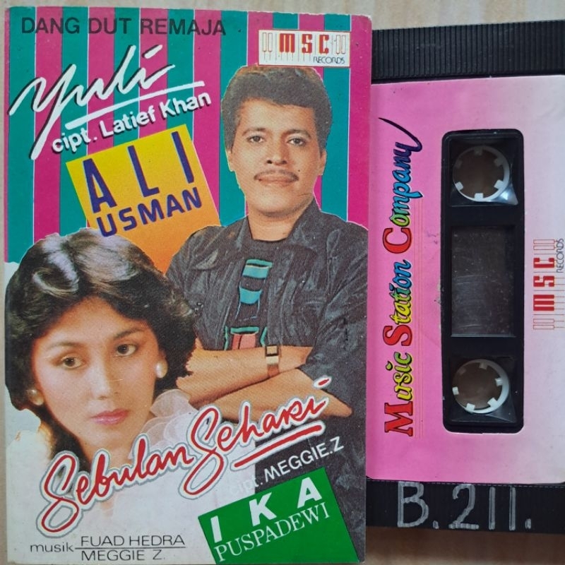 Kaset Dangdut Ika Puspa Dewi & Ali Usman Album Sebulan Sehari