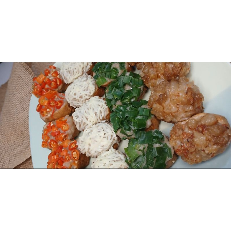 

Tahu bakso aneka toping