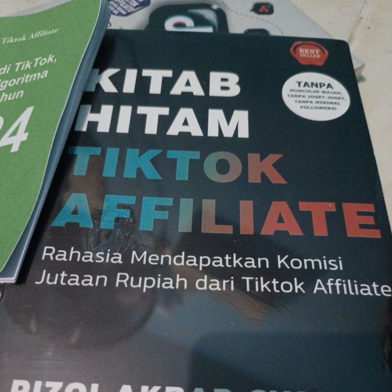 

kitab hitam