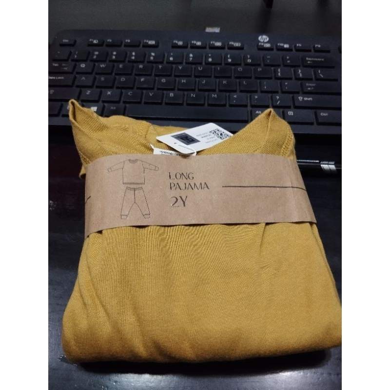 

headset charger etc 1kg