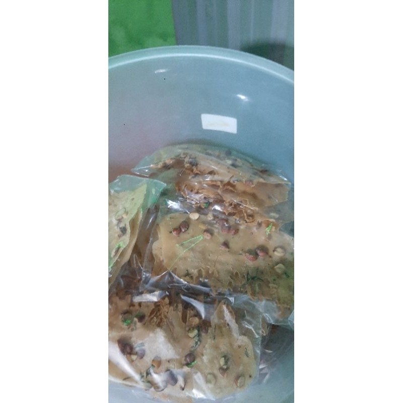 

Peyek kacang renyah