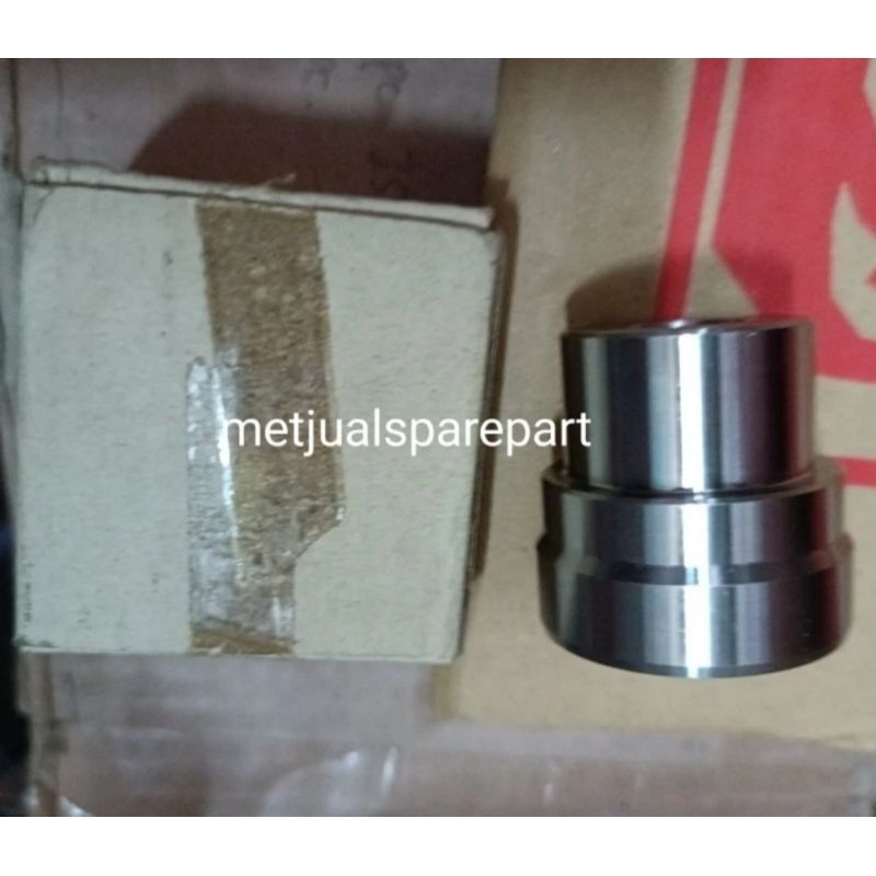 SHAFT IDLE GEAR TIMING BOS GIGI PENGHUBUNG GIGI TIMING ISUZU  PANTHER 2.5 NON TURBO