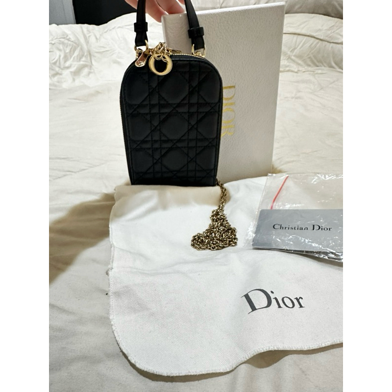 Di-or❌❌❌❌SOLD Banan❌nina❌❌❌❌❌Dior bag  Canbage Lady dior phone Lambskin holder Black Preloved,Harga 