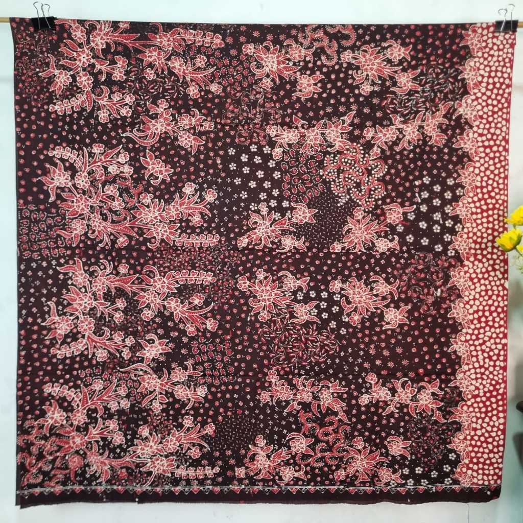 BATIK MOTIF SEKAR JAGAD (2405000349)