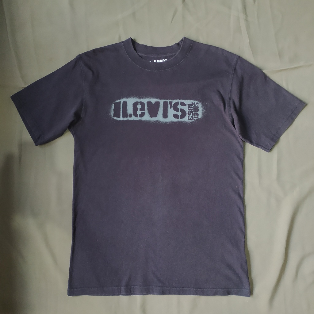 Kaos Levis Jeans Second Original Size M