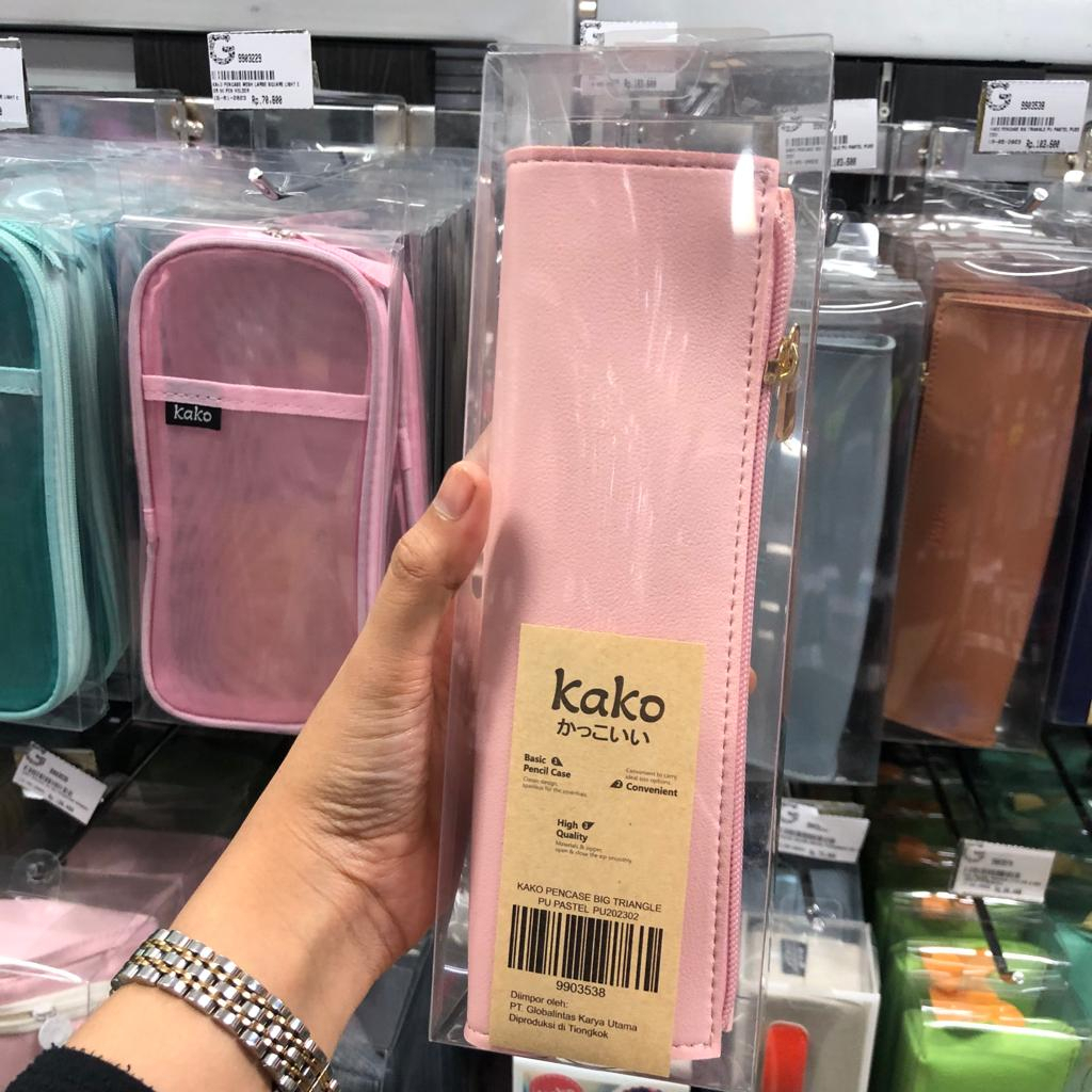 

Gramedia - Kako Pencase Big Triangle Pastel Pu 202301