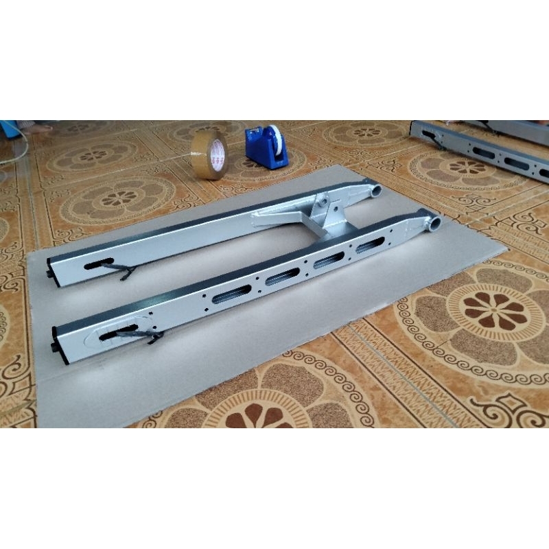 Copy Arm DKT besi kotak MX King