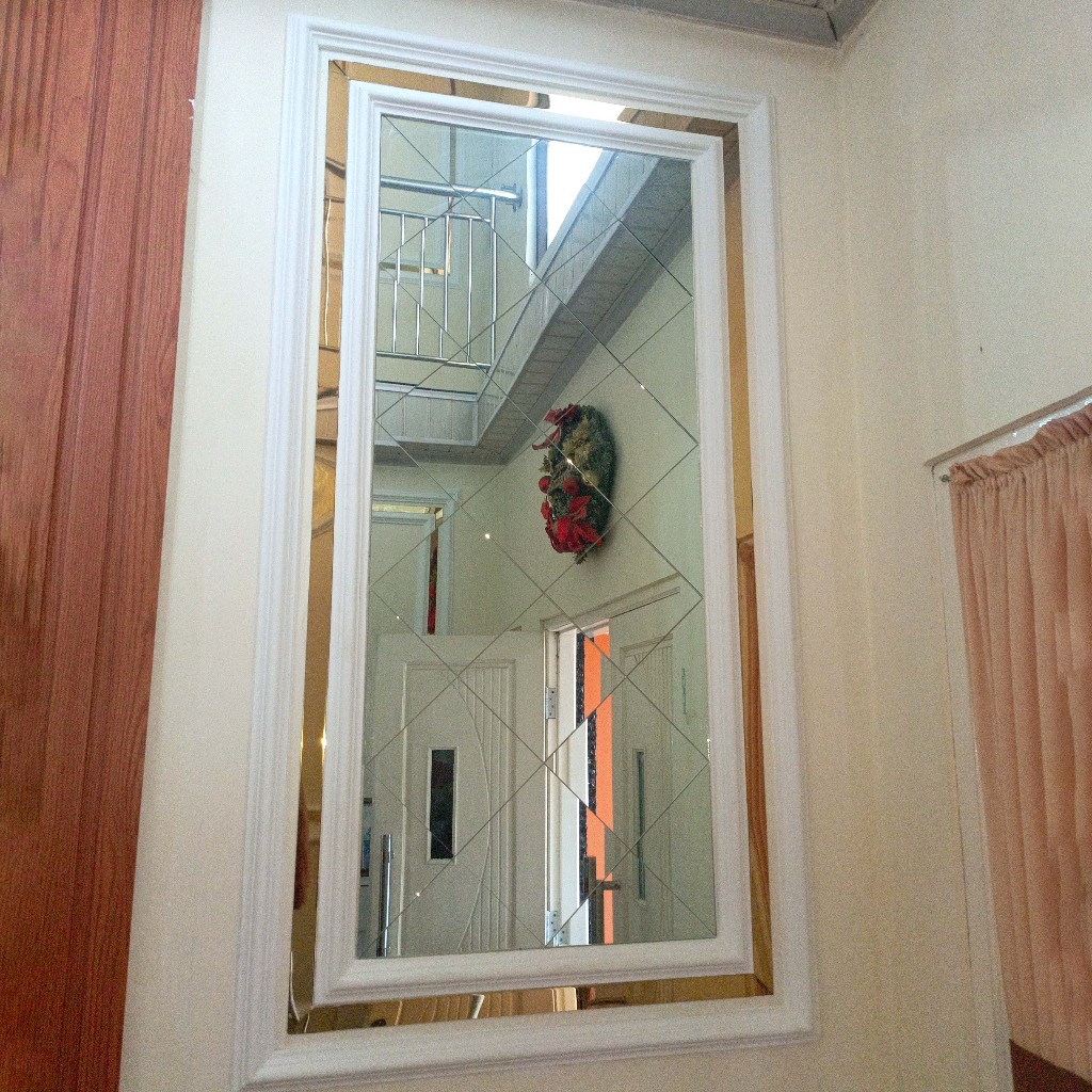Kaca Cermin Wall Moulding Custom Ukuran Pas Tebal 2mm