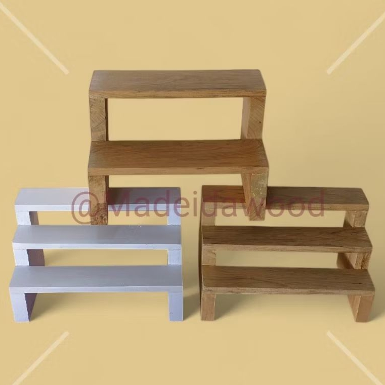 Rak Display Parfum jajanan snack dll