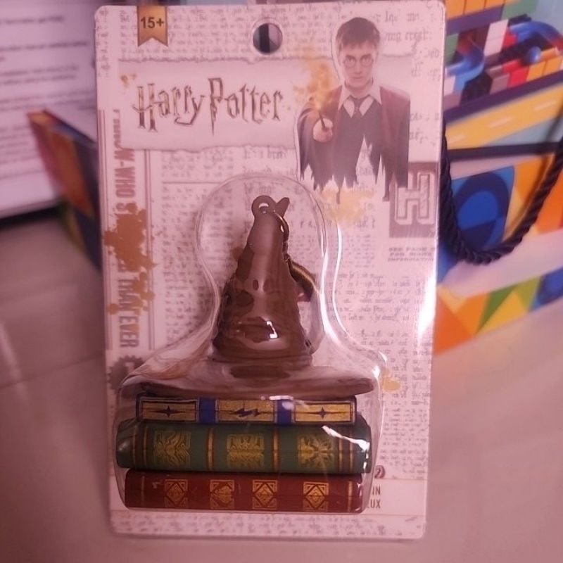 

HARRY POTTER SORTING HAT STAMP miniso