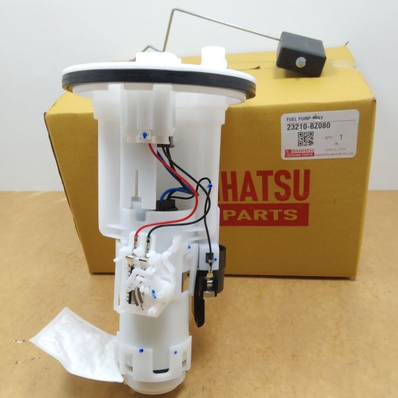 FUEL PUMP ASSY POMPA MINYAK DAIHATSU GRANMAX LUXIO GRANDMAX. ORIGINAL