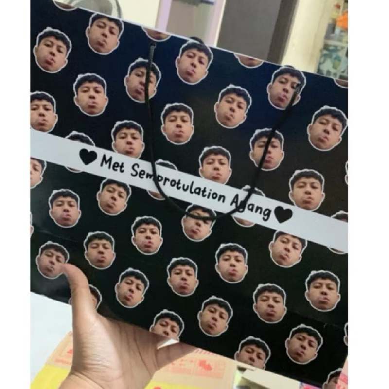 

Paper Bag Custom Wajah