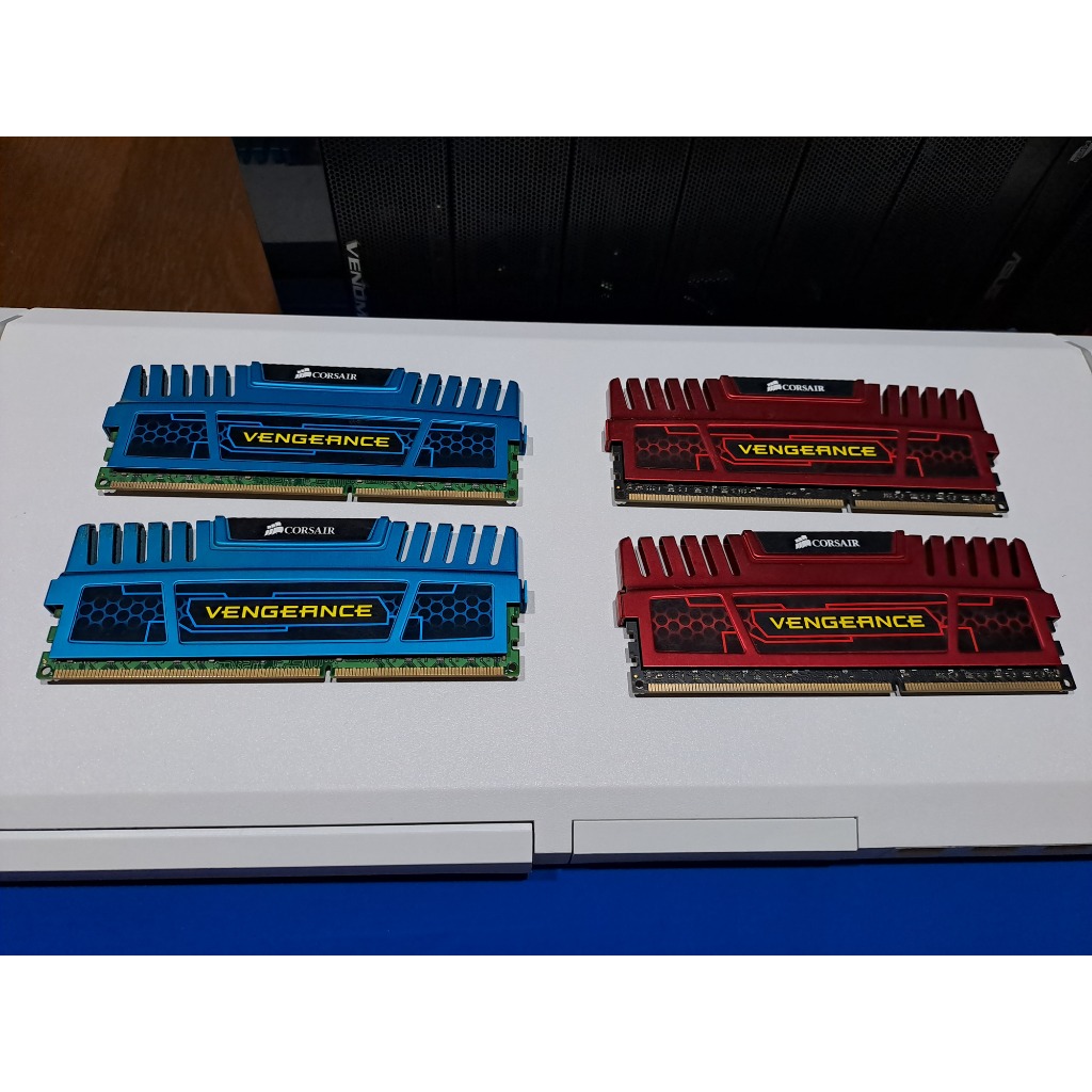 [SALE] RAM Corsair Vengeance DDR3 8GB dual (2x4GB)