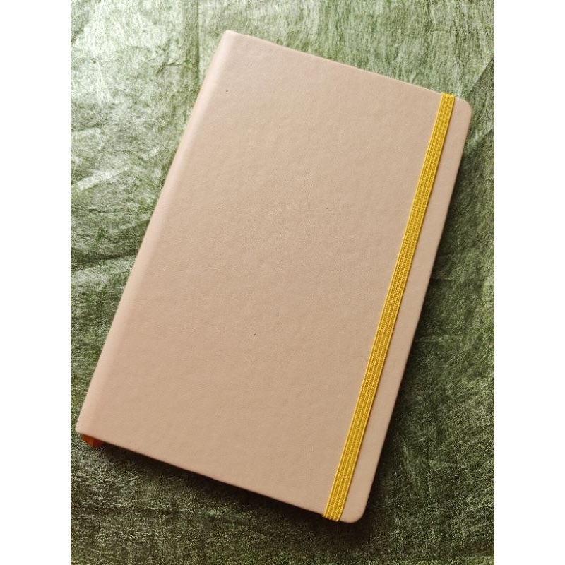 

SCRIBBLEBOOK Buku sketsa 40lbr 170gsm | Preloved watercolor