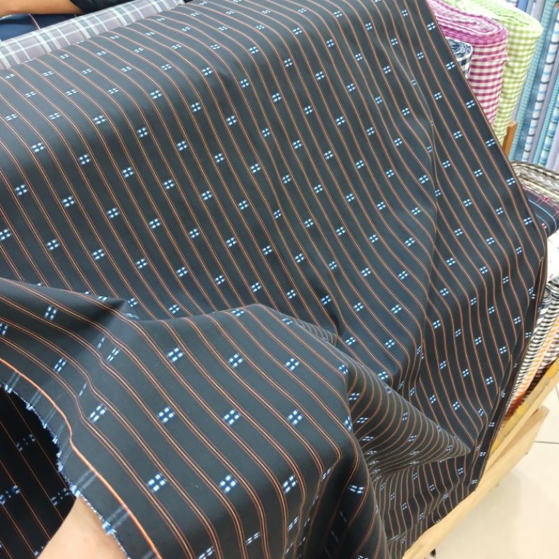 Bahan kain katun itali motif kotak kecil katun bordir motif