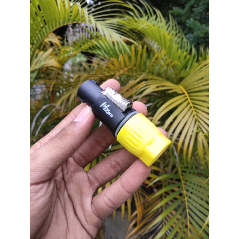 Jeck Spikon Jack Laki Speakon HZ PRO Connector Hz Pro Warna Kuming Hitam Speacon Male Original Kuali