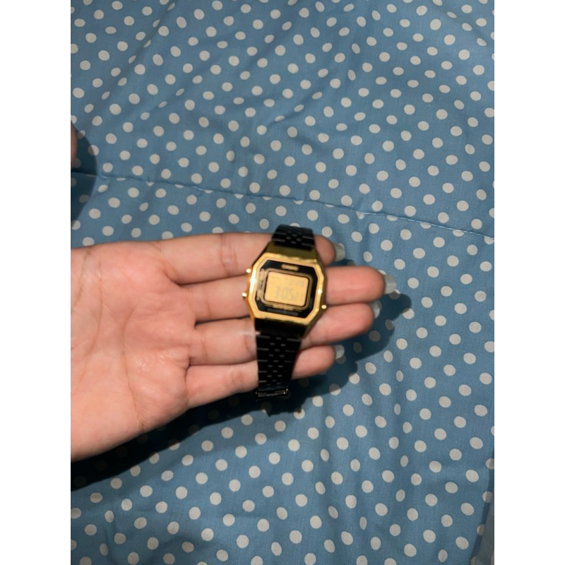 casio watch vintage gold&black