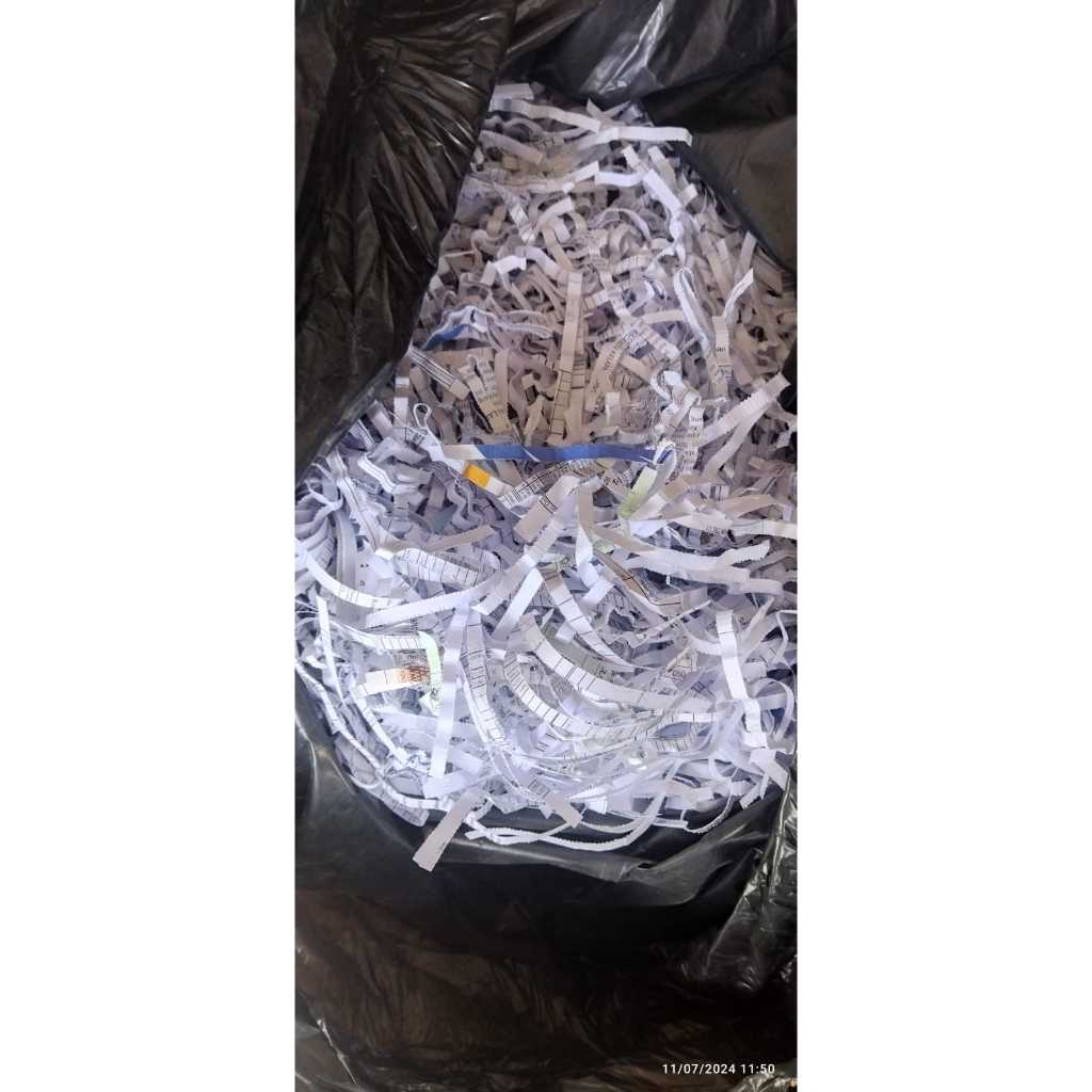 

Kertas cacah 10 kg / kertas serut shredded paper