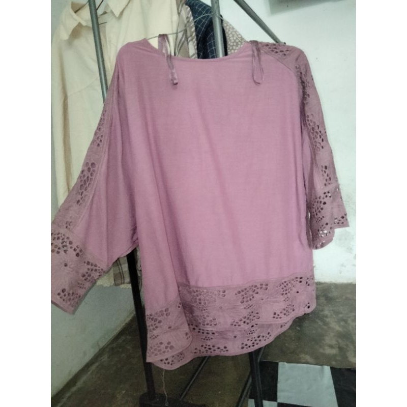 atasan blouse katbol preloved