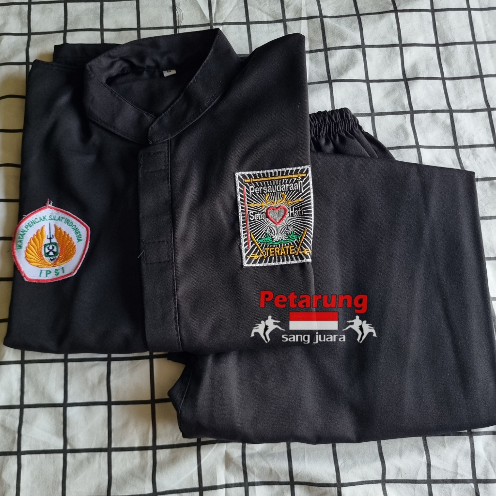 Sakral Siswa PSHT Kancing / Benik 3 - Baju Siswa PSHT Logo Hati Bersinar baju latihan psht