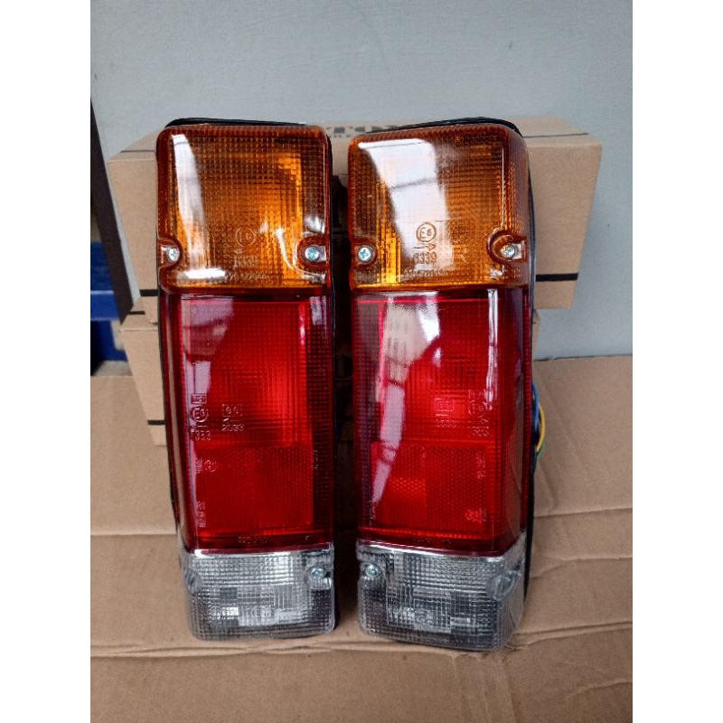Lampu Belakang Stop Lamp Hijet 1000  S75 S 75 Jeta Station Karoseri