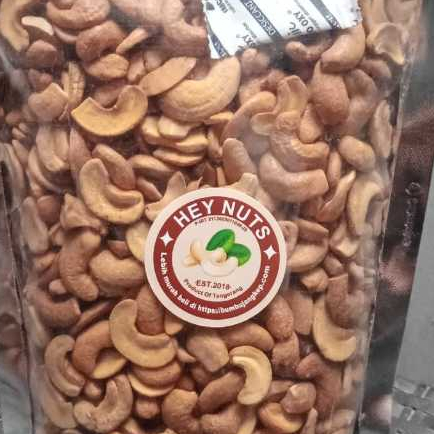 

Kacang Mede Panggang Mete Oven Belah Dua 500g