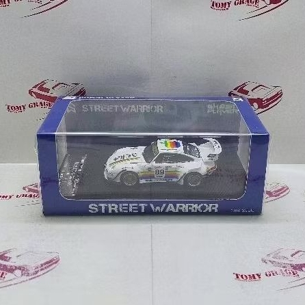 Street Warrior Street Weapon Porsche RWB 993 Apple
