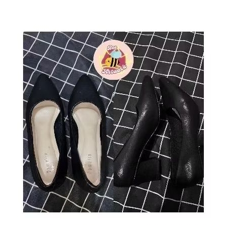 SEPATU HEELS HITAM JOVA DAMELIA MELSTORE