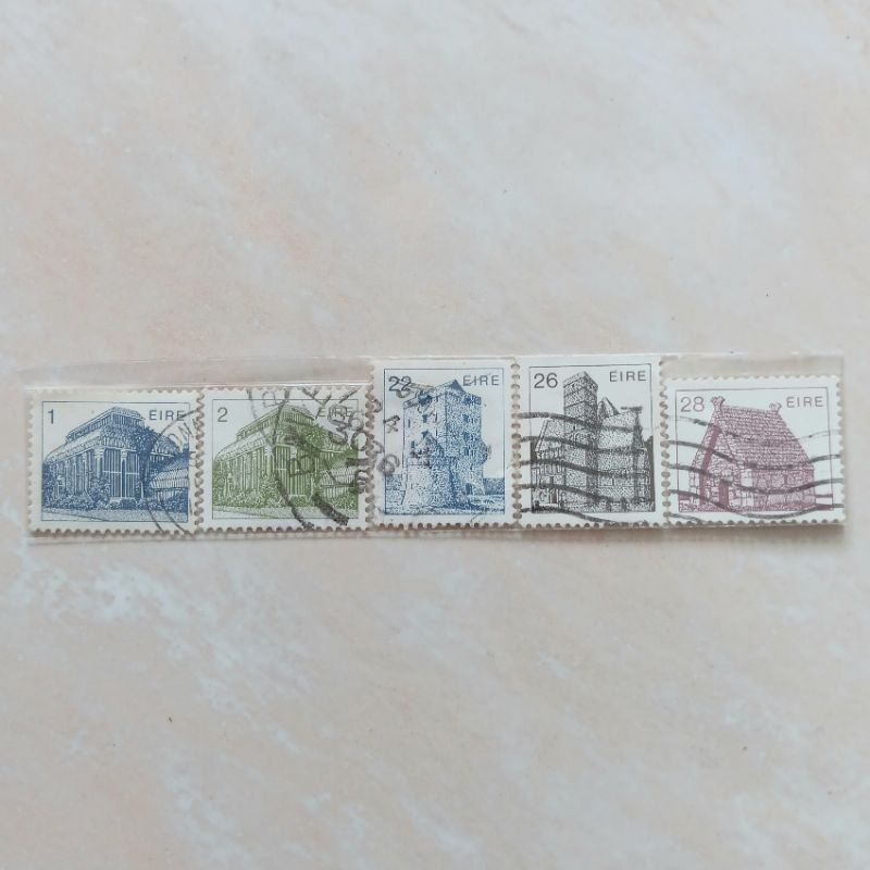 

(AG) Perangko Irlandia 1982 - 1990 Irish Architecture Definitives 1982-1990 Set 5 pcs Used