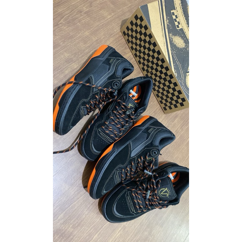 VANS ROWAN 2 SPITFIRE