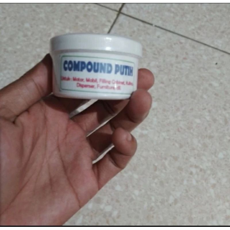 compound putih  kompon poles body baret motor mobil