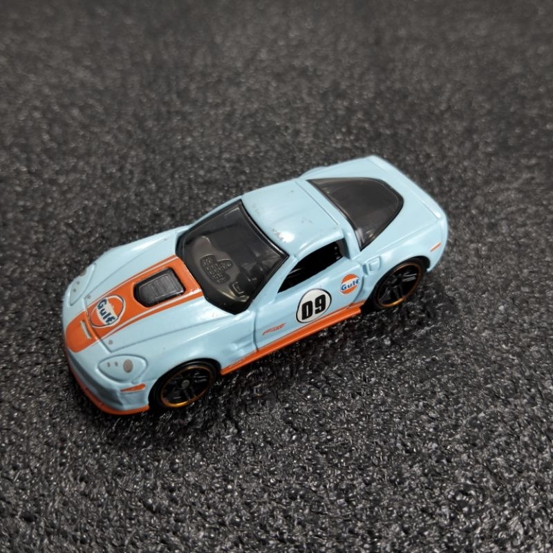 Hot Wheels Gulf 09 Corvette ZRI
