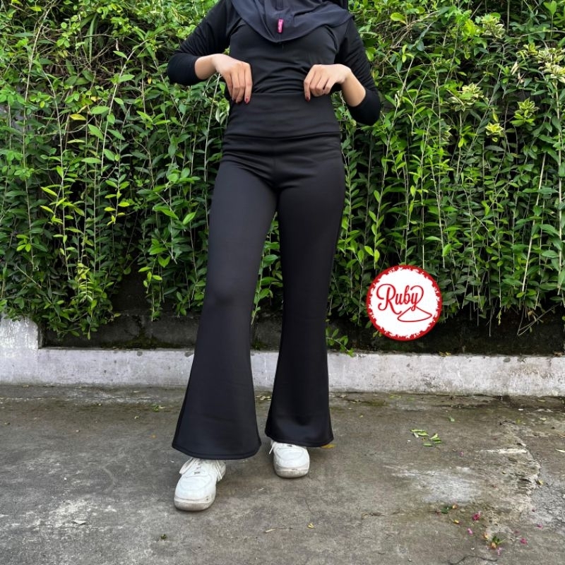 Legging Flare Premium Scuba Tebal Legging Sport Celana Cutbray Celana Yoga Wanita Murah