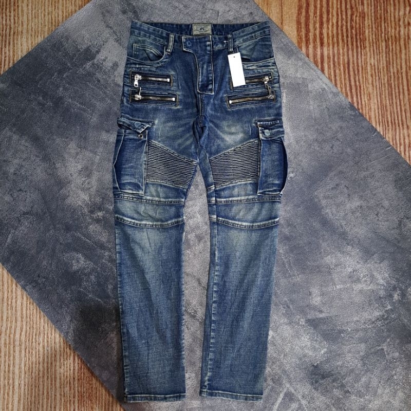 622 Celana jeans jmc