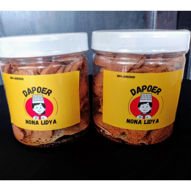 

Cemilan Keripik sosis pedas nampol/bydapoernonaalidya_/homemade/halal