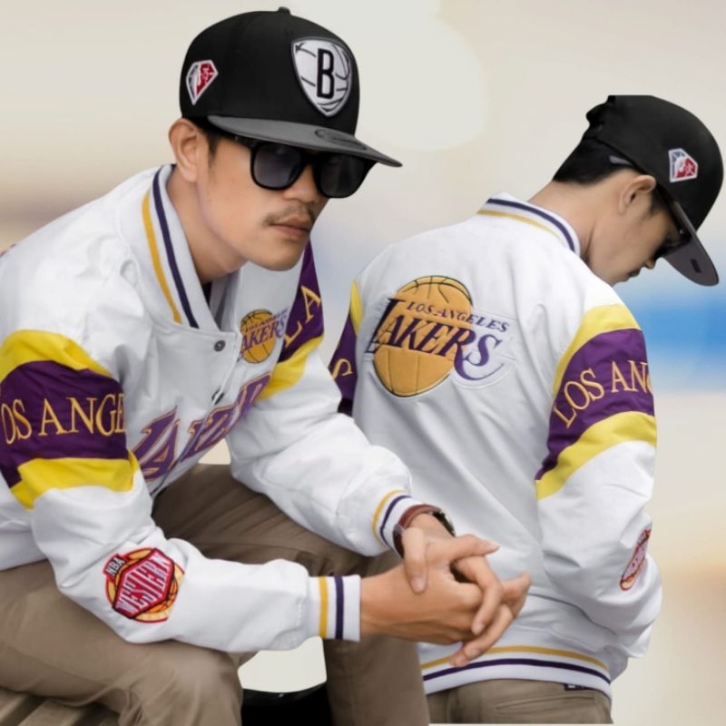 Jaket Varsity Baseball Oversize Full Bordir Bomber Jacket Lakers Series White -  Akar Official Shop