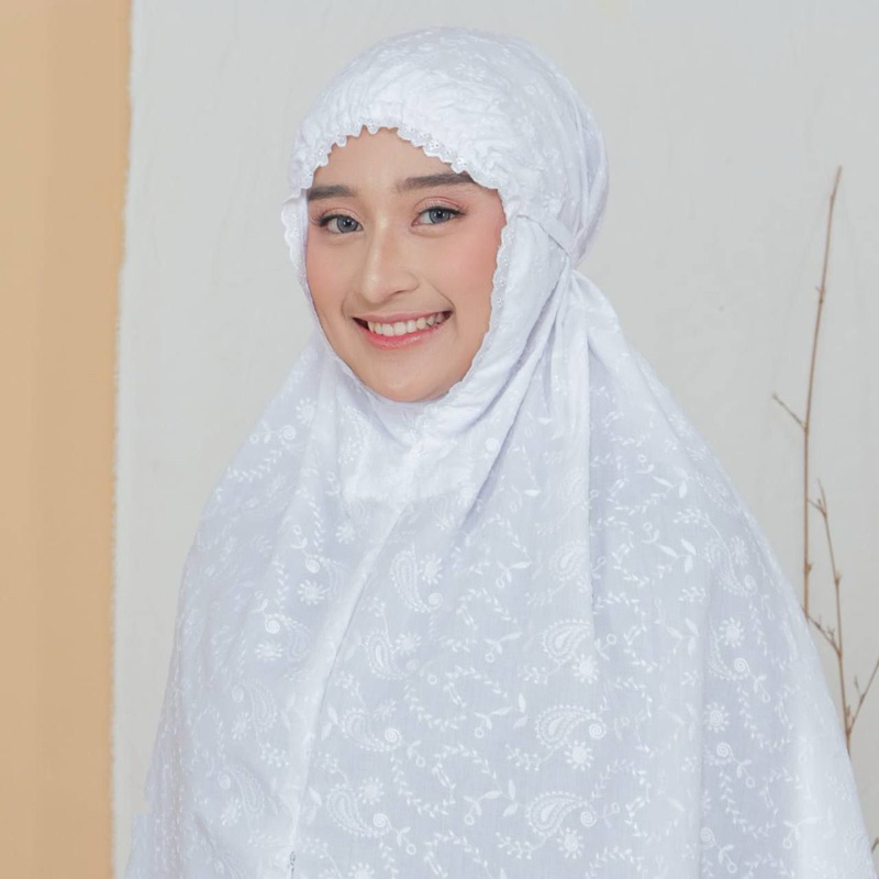 Bergo Kerudung Putih Katun Bordir Umroh Haji Jumbo