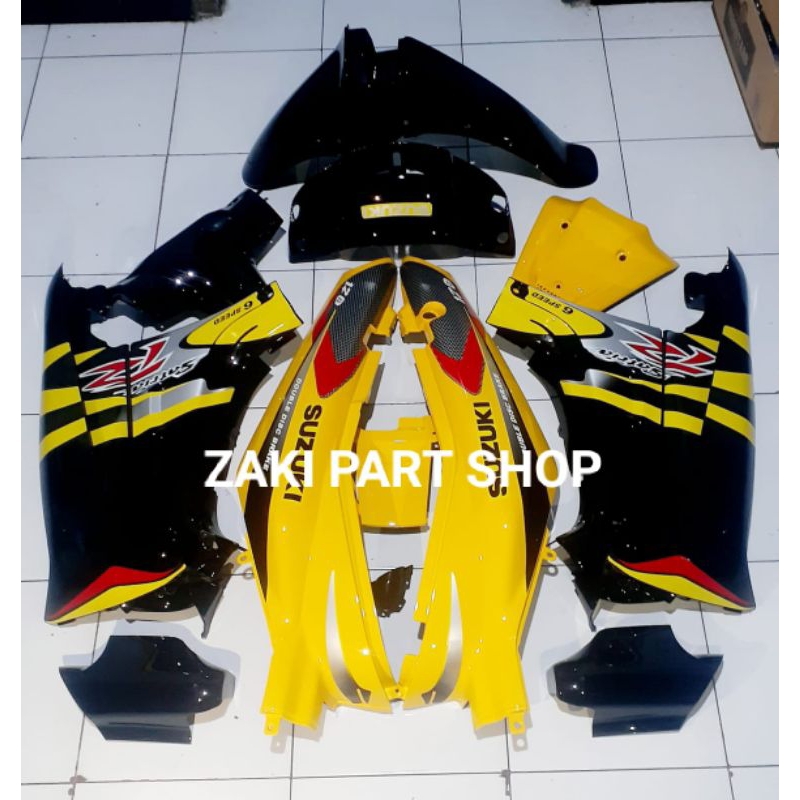 cover body halus full set satria lumba kuning hitam body full set halus Suzuki Satria lumba kuning h