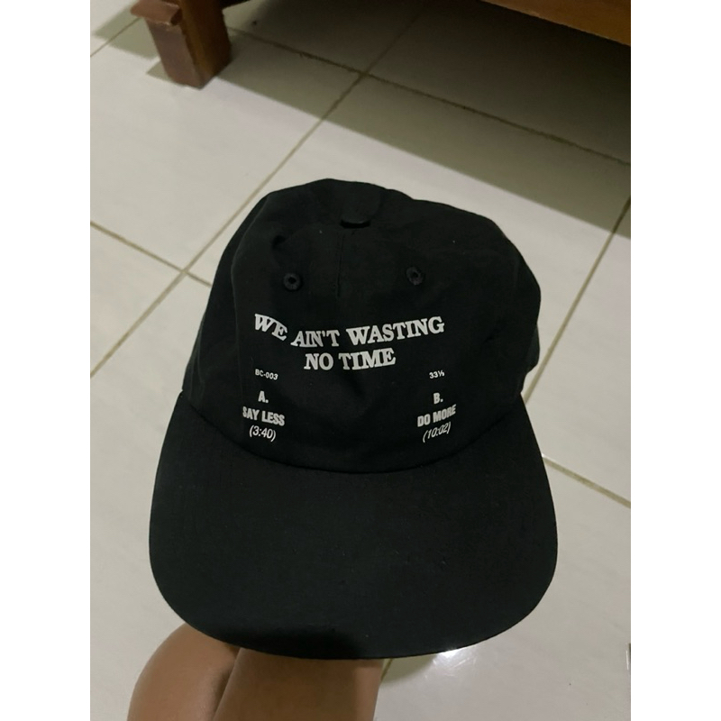 Topi Based Club