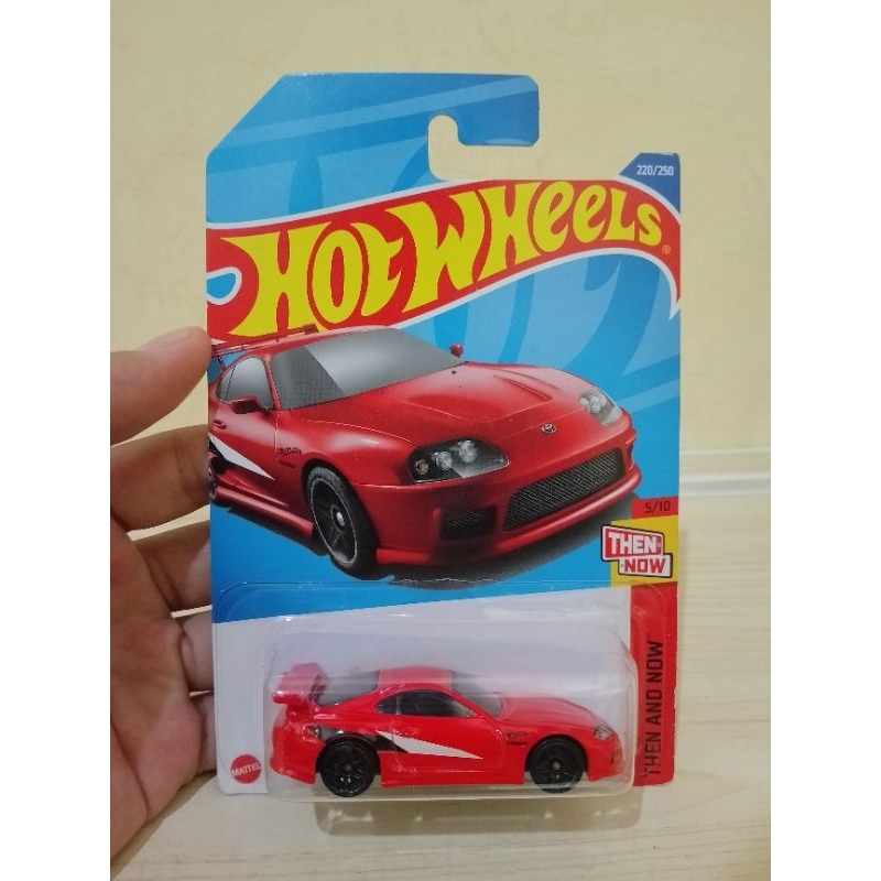 Hot Wheels Toyota Supra mk4 merah