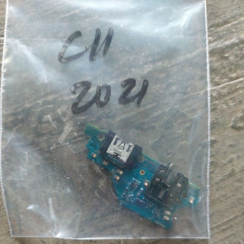 papan charger casan copotan ori bawaan hp realme c11 2021