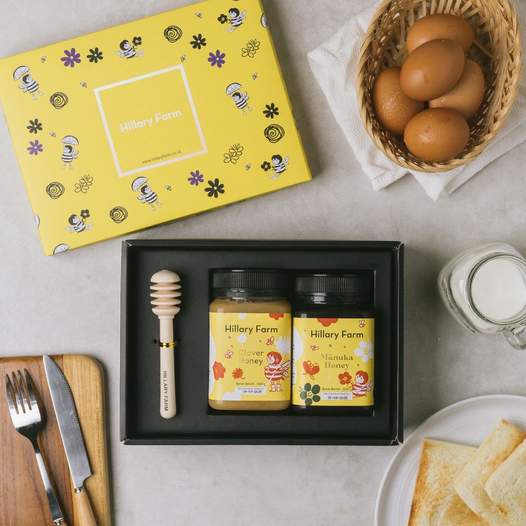 

Hamper Manuka Honey 500gr + Clover Honey 500gr Free Spoon Madu