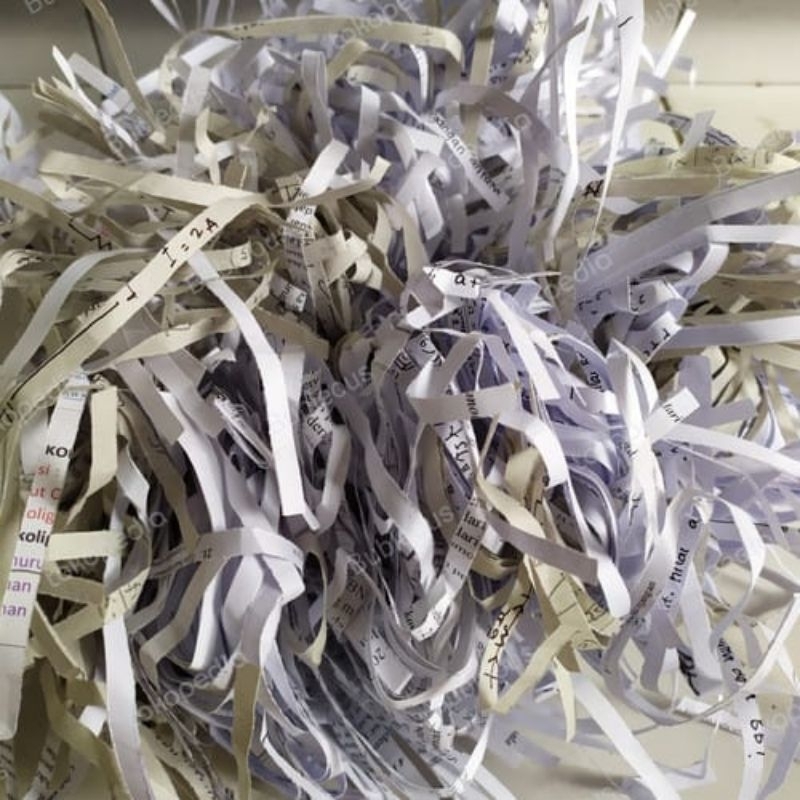 

Kertas bekas 500 gram / kertas cacah 500 gr / kertas hvs bekas / kertas cacah shredded / kertas serut